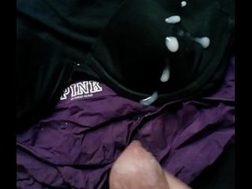 cumming on my sisters hooter-sling and underpants